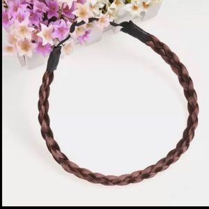 RoxyMc’s braided synthetic hair headband DK BROWN